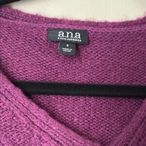 a.n.a Women's V-Neck Sweater in Rich Purple